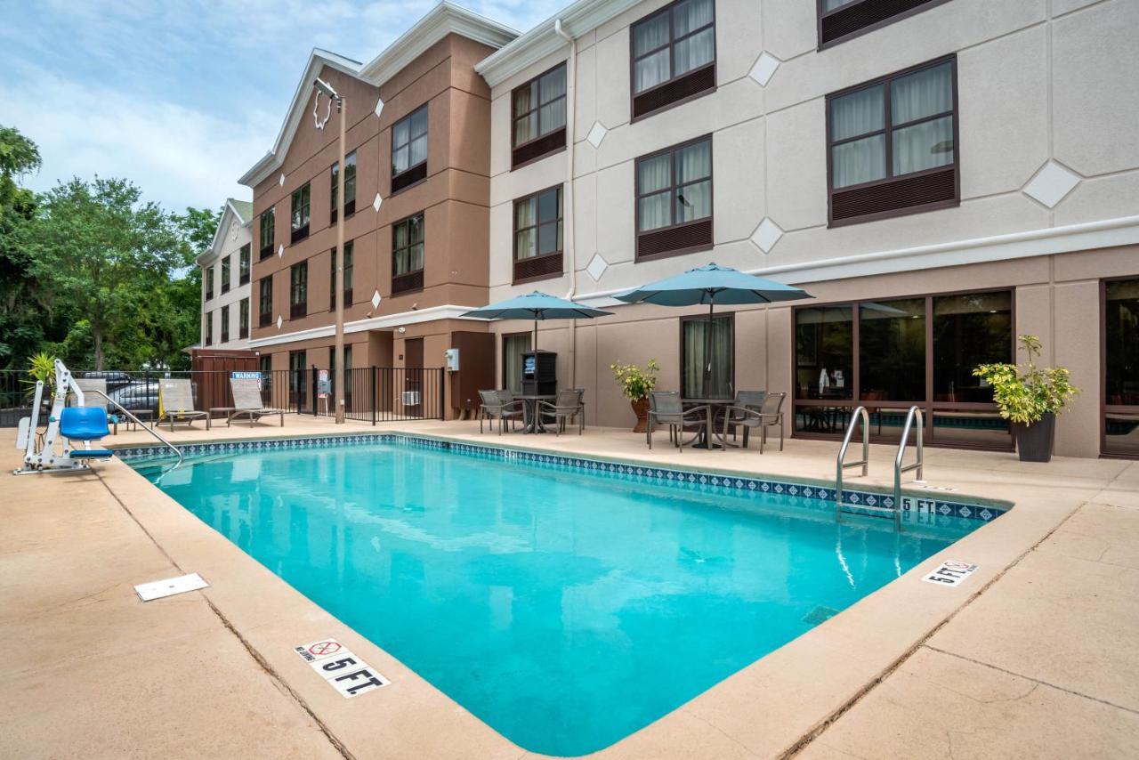 Comfort Suites Tallahassee Capitol - University Area Zewnętrze zdjęcie