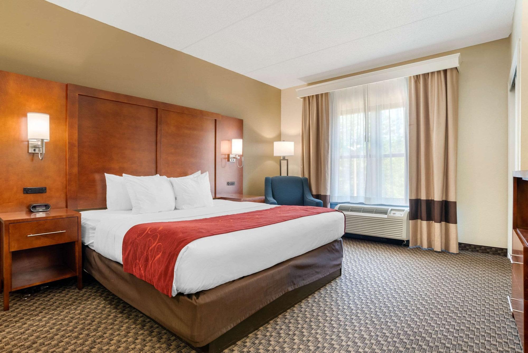 Comfort Suites Tallahassee Capitol - University Area Zewnętrze zdjęcie