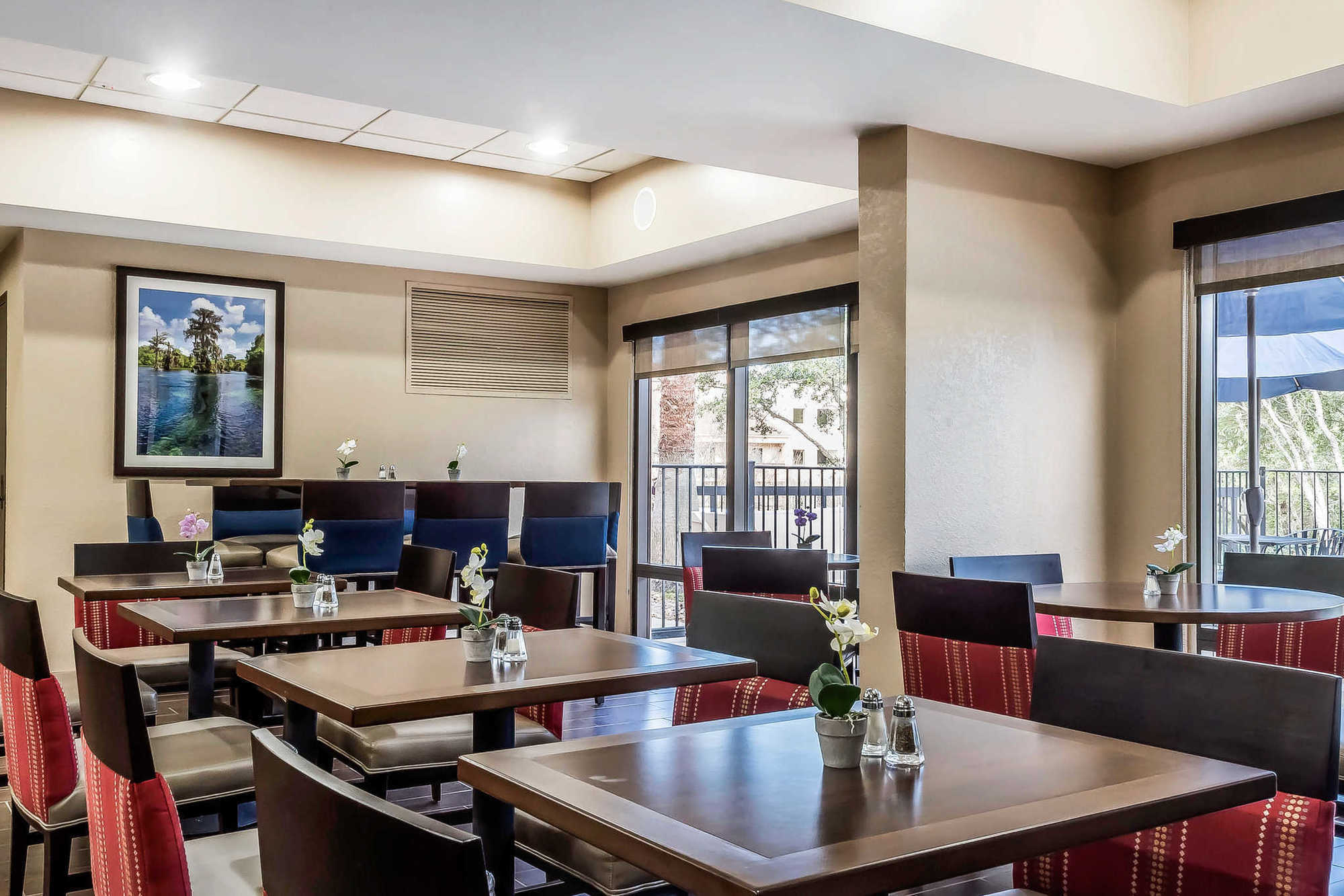 Comfort Suites Tallahassee Capitol - University Area Udogodnienia zdjęcie