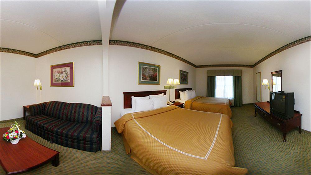 Comfort Suites Tallahassee Capitol - University Area Zewnętrze zdjęcie